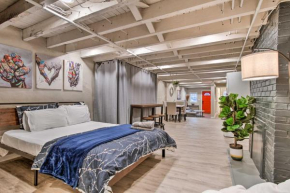 Artsy Philadelphia Studio about 7 Mi to Downtown!